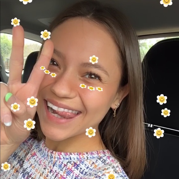 Meet your Posher, Karen - Picture 5 of 15